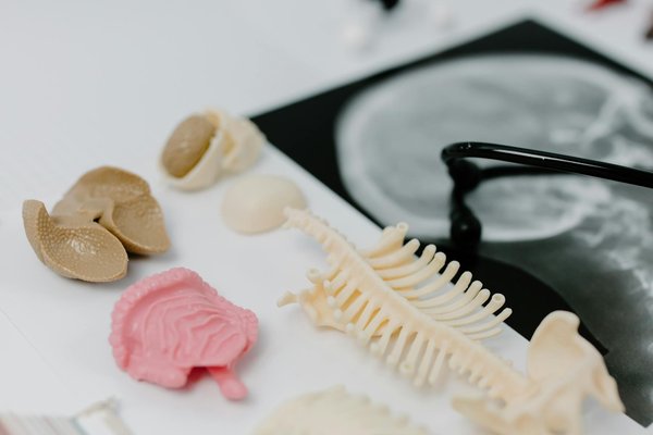 L'impact des médicaments sur la qualité de vie des seniors